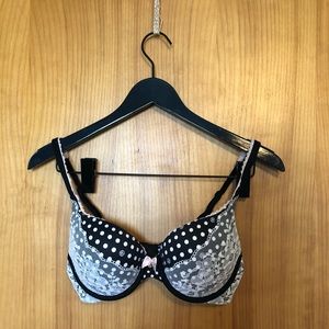 Victoria Secret perfect shape bra!